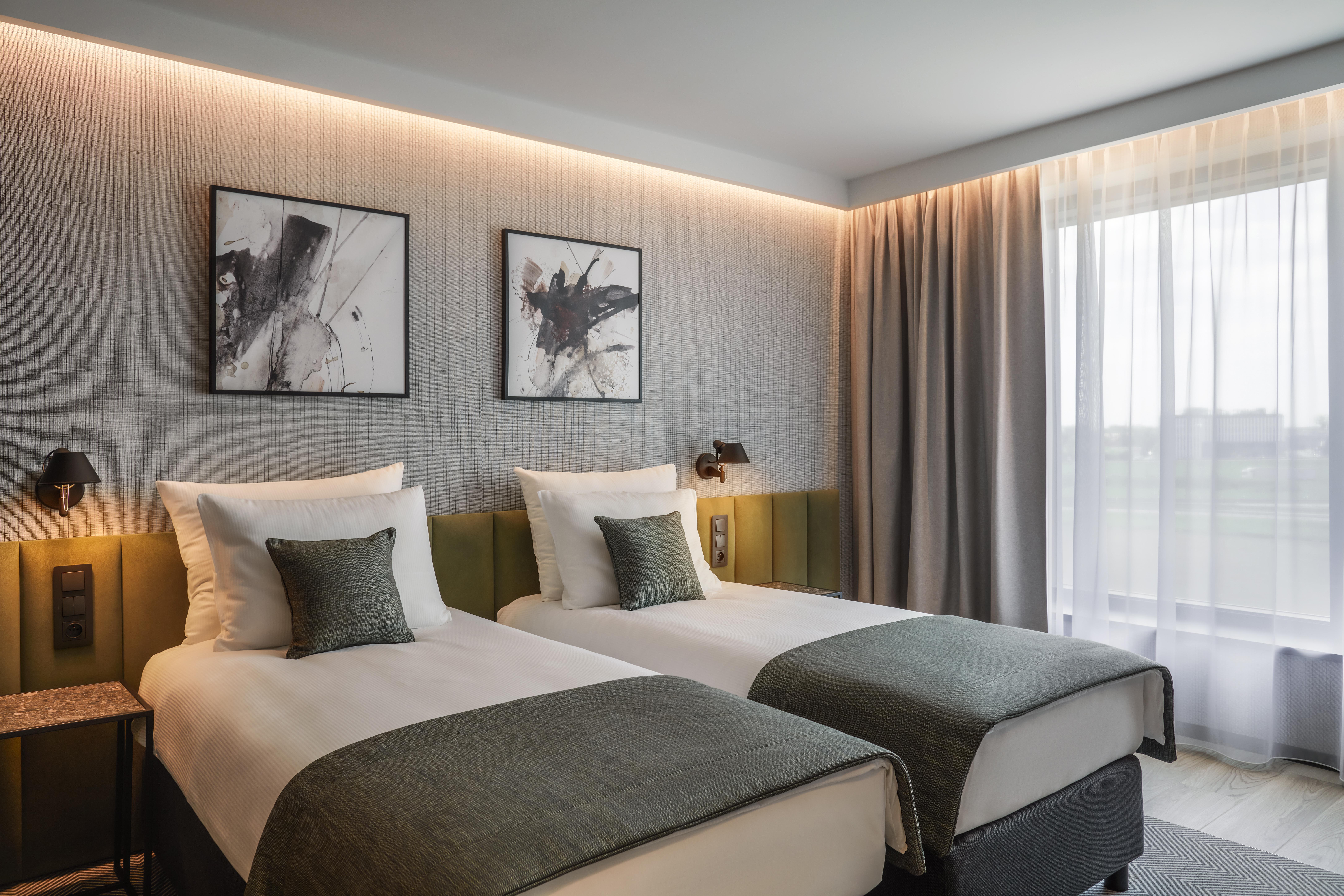 Q Hotel Plus Wroclaw Bielany Bielany Wrocławskie Exterior foto