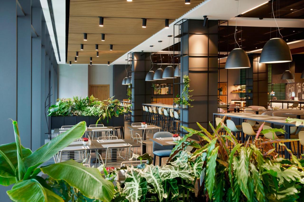 Q Hotel Plus Wroclaw Bielany Bielany Wrocławskie Exterior foto